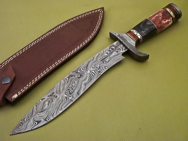 Custom Damascus Steel Hunting Knife Bone Wood Handle HK 09 12