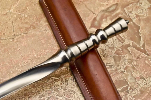 Custom Hand Made D2 Steel Beautiful Dagger Knife with Stainless Steel Handle DK 7 6