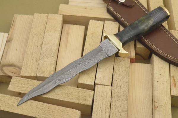Custom Hand Made Damascus Steel Beautiful Dagger Knife with Wood Colored Bone Handle DK 4 1