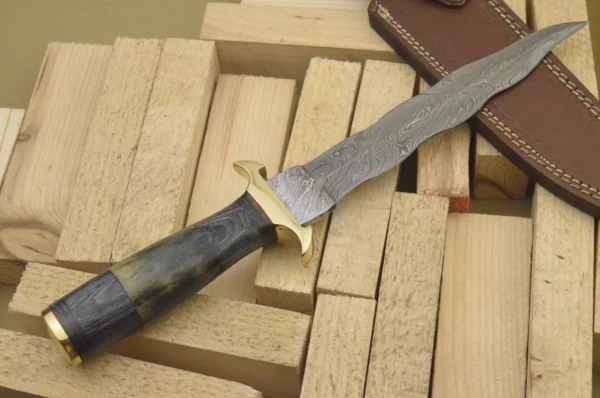 Custom Hand Made Damascus Steel Beautiful Dagger Knife with Wood Colored Bone Handle DK 4 3