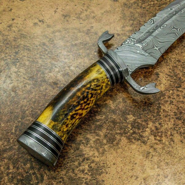 Custom Hand Made Damascus Steel Beautiful Stag Horn Bowie Knife BK 36 2