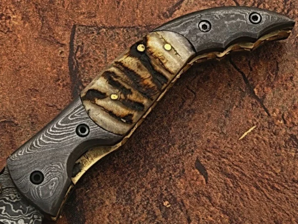 Custom Hand Made Damascus Steel Hunting Pocket Knife With Ram Horn Handle FK 22 2