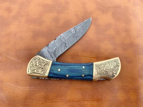 Custom Hand Made Damascus Steel Hunting pocket knife With Colored Wood Handle FK 19 6