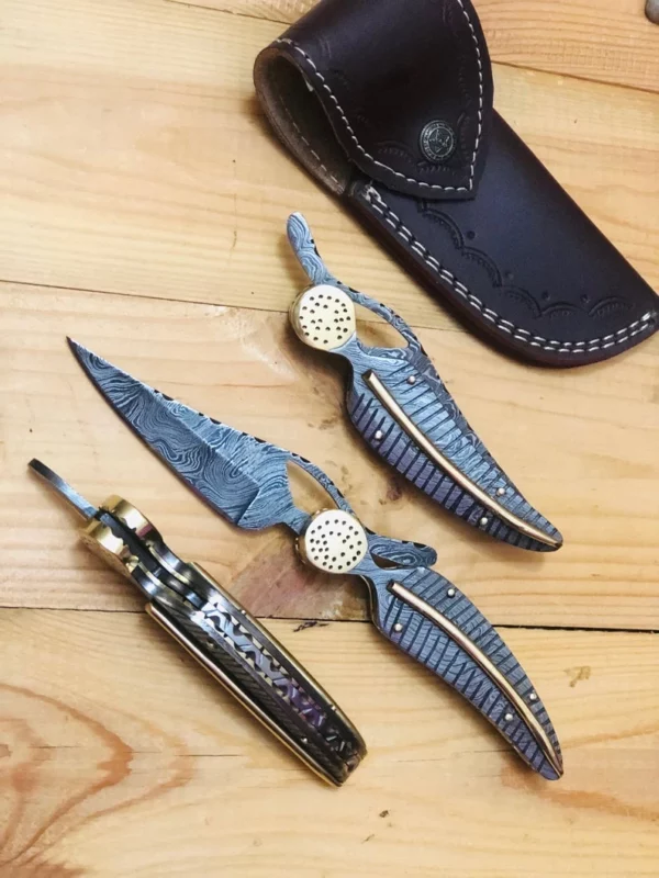 Custom Hand Made Damascus Steel Leaf Style Hunting Pocket Knife With Damascus Steel Handle Fk 68 1