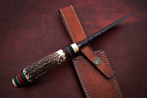 Custom Handmade Damascus Steel Amazing Bowie Knife with Beautiful Stag Horn Handle BK 15 6