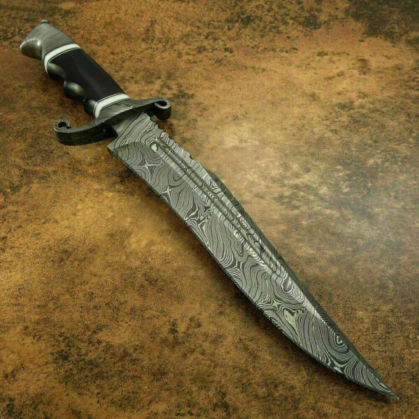 Custom Handmade Damascus Steel Beautiful Hunting Bowie Knife With Bull Horn Handle BK 24 1