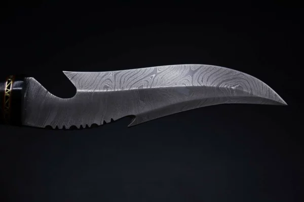 Custom Handmade Damascus Steel Bowie Knife with Horn Handle BK 4 4