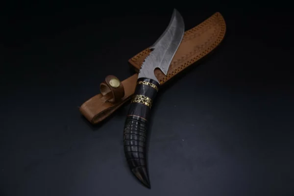 Custom Handmade Damascus Steel Bowie Knife with Horn Handle BK 4 7