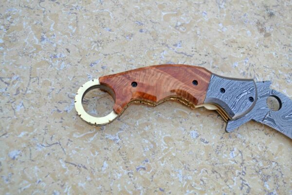 Custom Handmade Damascus Steel Hunting Pocket Knife with Wood Handle Fk 39 3