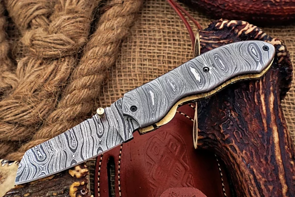Custom Handmade Damascus Steel Stunning Folding Knife with Beautiful Damascus Steel Handle Fk 15 2