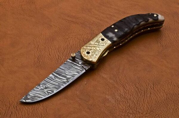 Custom Made Damascus Steel Hunting Pocket Knife with Ram Horn Handle Fk 46 2