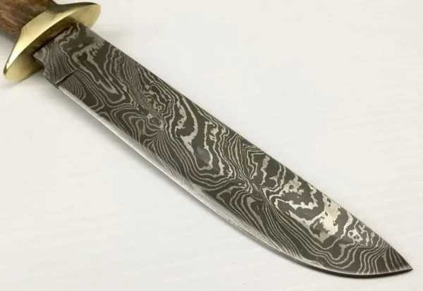 Damascus Bowie Knife With Wlnut Wood Handle Bk 51 4