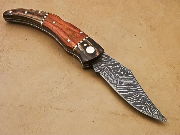 Handmade Damascus Steel Folding Knife with Wood Handle Fk 32 3