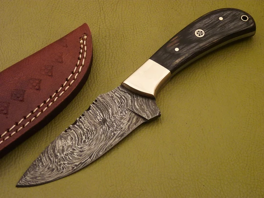 Handmade Damascus Steel Hunting Knife With Black Pakka Wood Handle HK 03 1