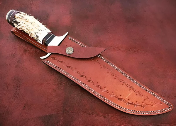 Handmade Damascus Steel Hunting Knife With Stag Horn Handle HK 30 07