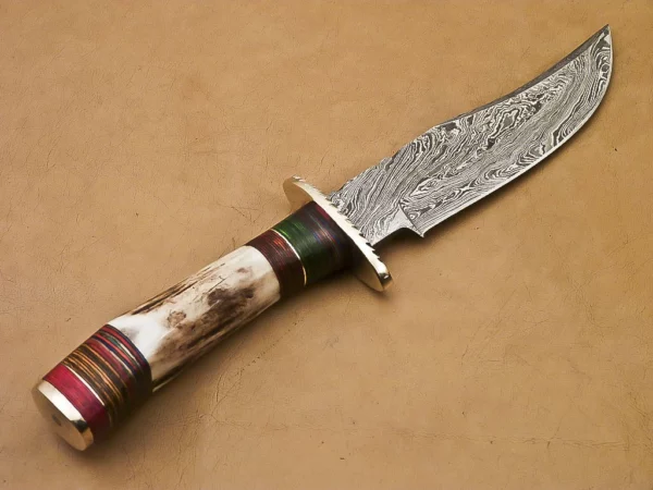 Handmade Damascus Steel Hunting Knife with Beautiful Stag Horn Handle HK 25 4